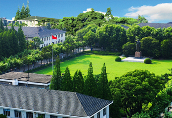 华东理工大学商学院2017级专业学位硕士新生凝聚力课程圆满举行