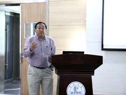 浙江大学王重鸣教授在兰州大学管理学院举办创业专题讲座