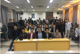 爱康国宾董事Derek Muhs作客华东理工大学企业课堂