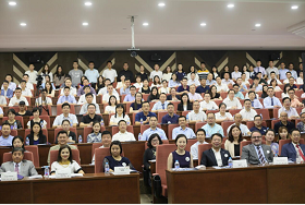 SHU MBA 3.0时代：质量与规模并举——专访上海大学MBA中心副主任姚佳岑