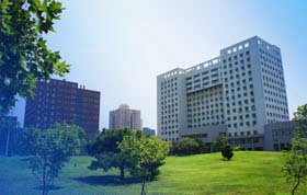  王永贵教授应邀出席经济观察报2017年度新媒体盛典暨第四届VTime新橙奖颁奖典礼