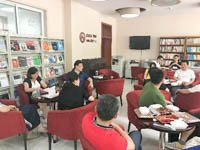 首经贸MBA中心举办期中师生午餐会