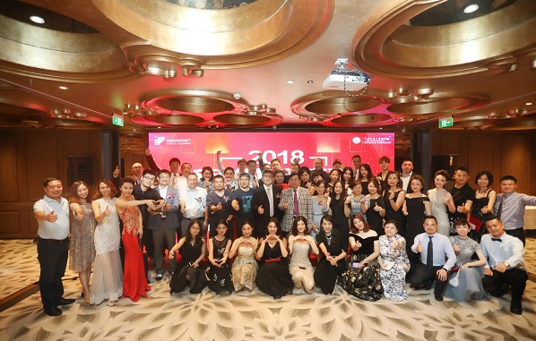 中国传媒大学经管学部商学院2018届MBA毕业酒会隆重举行