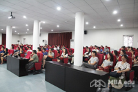 首都经济贸易大学MBA毕业生实习报告说明会成功举办