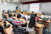 北京化工大学经济管理学院召开全院教职工大会