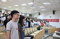 中国政法大学商学院党员“ 毕业临行再党课”暨党员宣誓仪式顺利举行