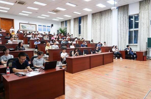 北理工MBA校友系列讲座隆重举行——校友李小剑