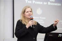 【演讲摘要 | 名家讲堂】Martha Thorne：The power of design for business...