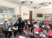 首都经济贸易大学工商管理学院MBA教育中心组织了3.15师生午餐会