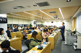 金融与历史头脑激荡  智慧与思维探讨共享  ——复旦泛海国金FMBA名家讲堂“大清金融传之橡胶与股票的传奇”暨招生说明会圆满举行   