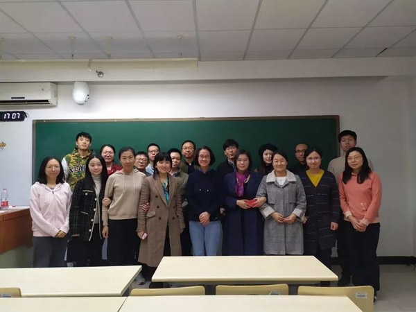 MBA新闻|北工商MBA中心邀请华为高管王凤英专家举办主题讲座