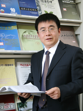 中国学者——中国石油大学经济管理学院院长李雷鸣