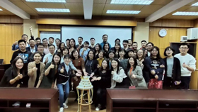 “不忘初心，砥砺前行”—— 广东工业大学2019级MBA市场营销班期末总结班会成功举办