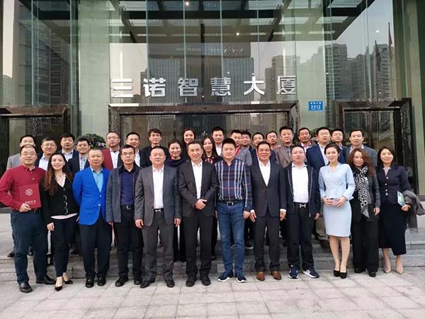 人大“星火抗疫情”系列总会篇 | EMBA校友总会在行动