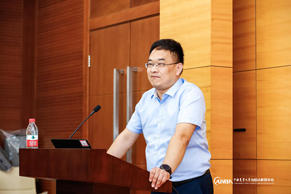 开学典礼致辞 | 李军：研究生要善钻研、能吃苦、坚守学术道德底线、自信且自谦！