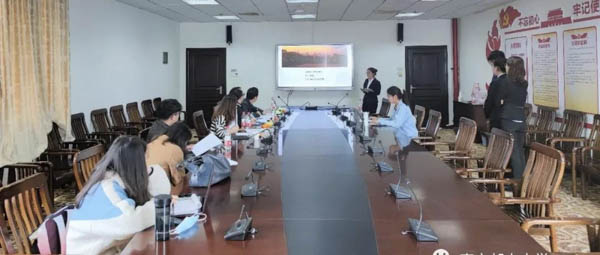 南邮MBA教育中心教师受邀担任武汉大学市场调查与分析大赛评委工作