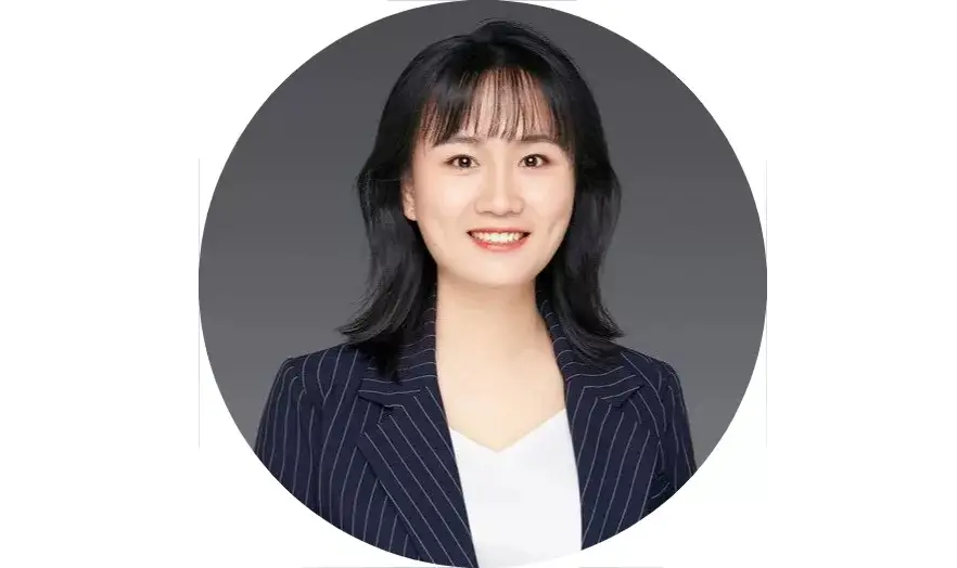 【学生大使特辑】复旦泛海FMBA PT+ 2020级学生沈昕怡：从“别人家的孩子”到“以一当十”的创业实践者 | 同窗