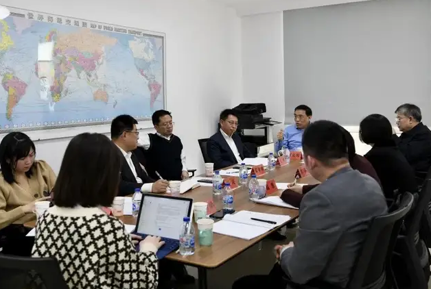 北京科技大学经济管理学院校友会常务理事会第三次会议顺利举行