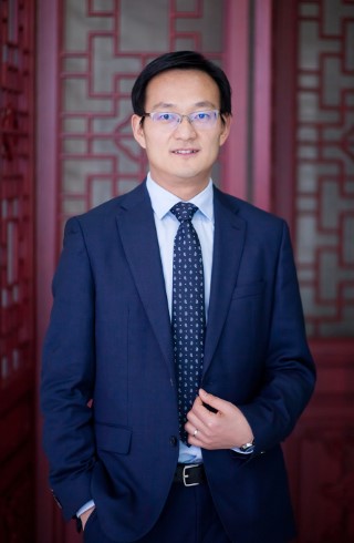 院长风采：对外经济贸易大学国际商学院院长陈德球