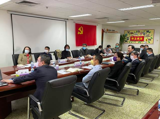 清华大学副校长杨斌调研清华大学出版社教材建设工作