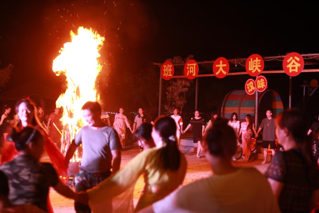 商学有行 研学有道——地大2021级MBA移动课堂襄阳行活动顺利举行！