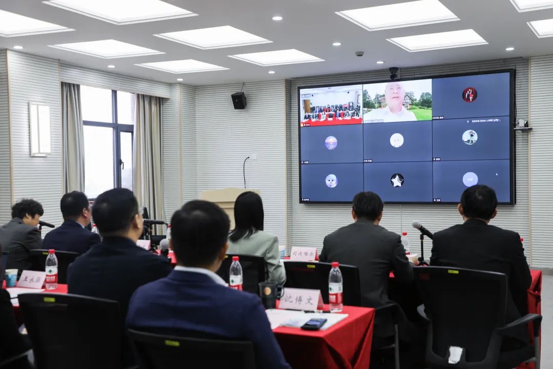 上海理工大学116 周年校庆活动暨MBA校友理事会换届大会顺利召开