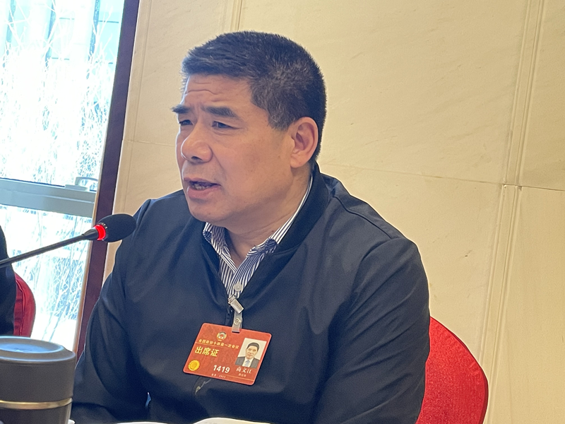 中国政法大学商学院院长、全国政协委员商文江为推进中国式现代化建言献策