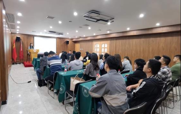 “知行合一,笃行致远”——江财MBA走进江西瀚中春律师事务所