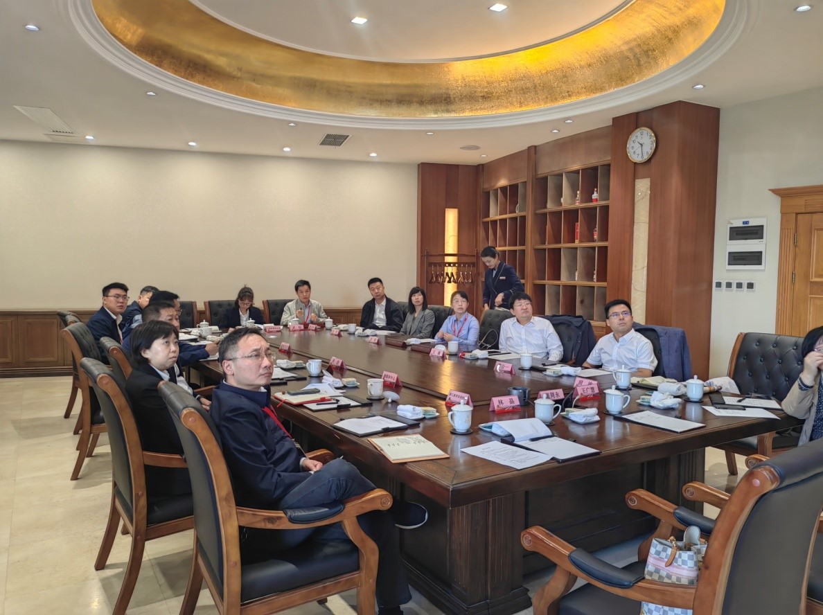 吉林大学MBA教育中心走进五粮液集团