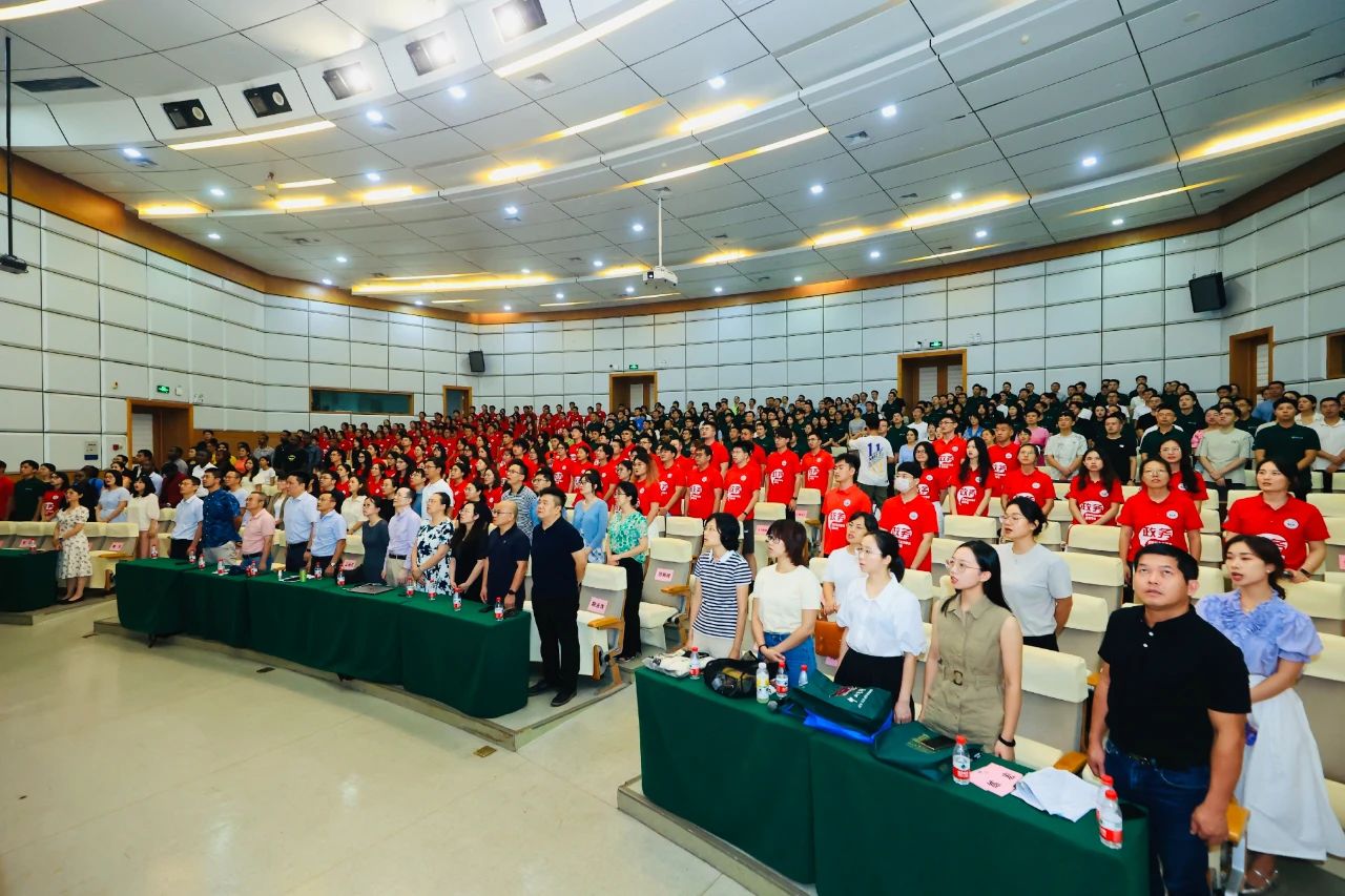 你好，世纪华诞级新生｜中山大学政治与公共事务管理学院举行2024迎新师生见面会