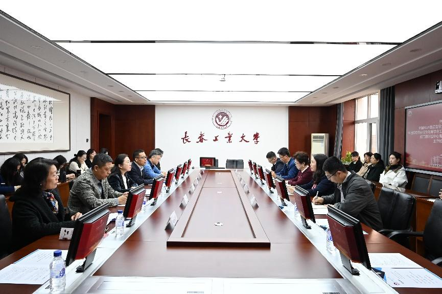 聚焦！工大MBA培养研讨会顺利召开，共探商科人才培养新路径