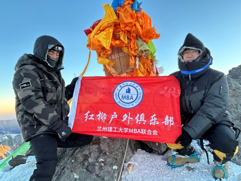 “我与体育”人物专访：从电商创业到雪山之巅的勇者之旅——杨立青