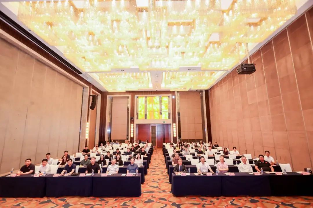 中国政法大学MBA赋能齐鲁高质量发展论坛暨山东校友分会成立大会在济南成功举办