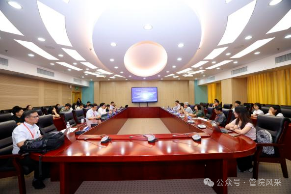 北联大管院院长陈建斌受邀出席AI赋能财经教育新视界圆桌论坛  共谋财经教育新发展