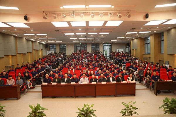 “经”彩荟萃 管启新程 ▎西北农林科技大学2025级MBA开班仪式圆满举行