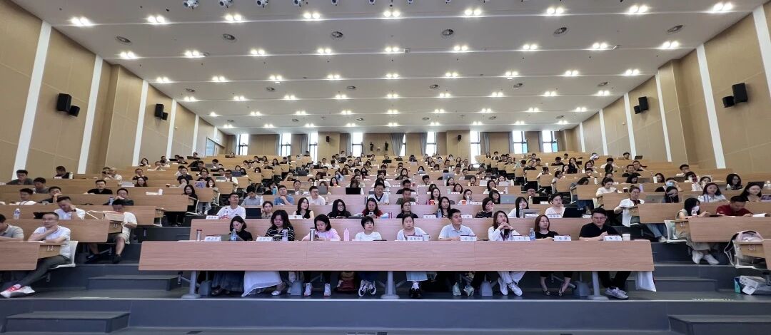 融冰启航 共叙华章！2025级人大商学院MBA通州新校区开学第一课
