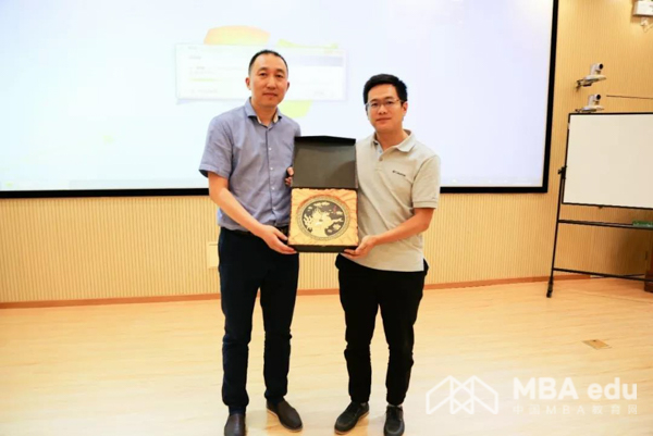 微信图片_20180713141224-4.jpg