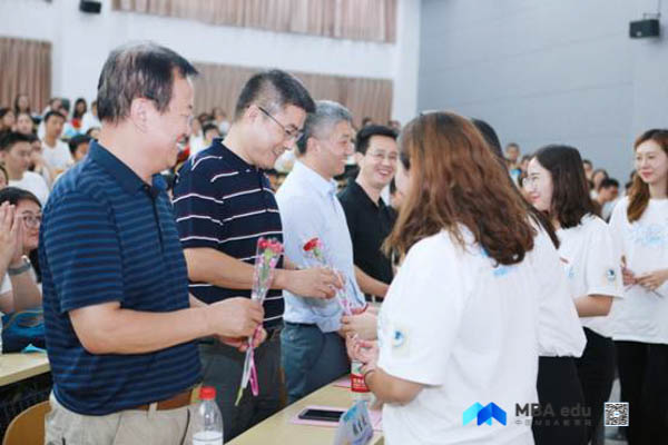 微信图片_20180917193737-7.jpg