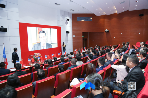 北邮里昂开学典礼-3.jpg